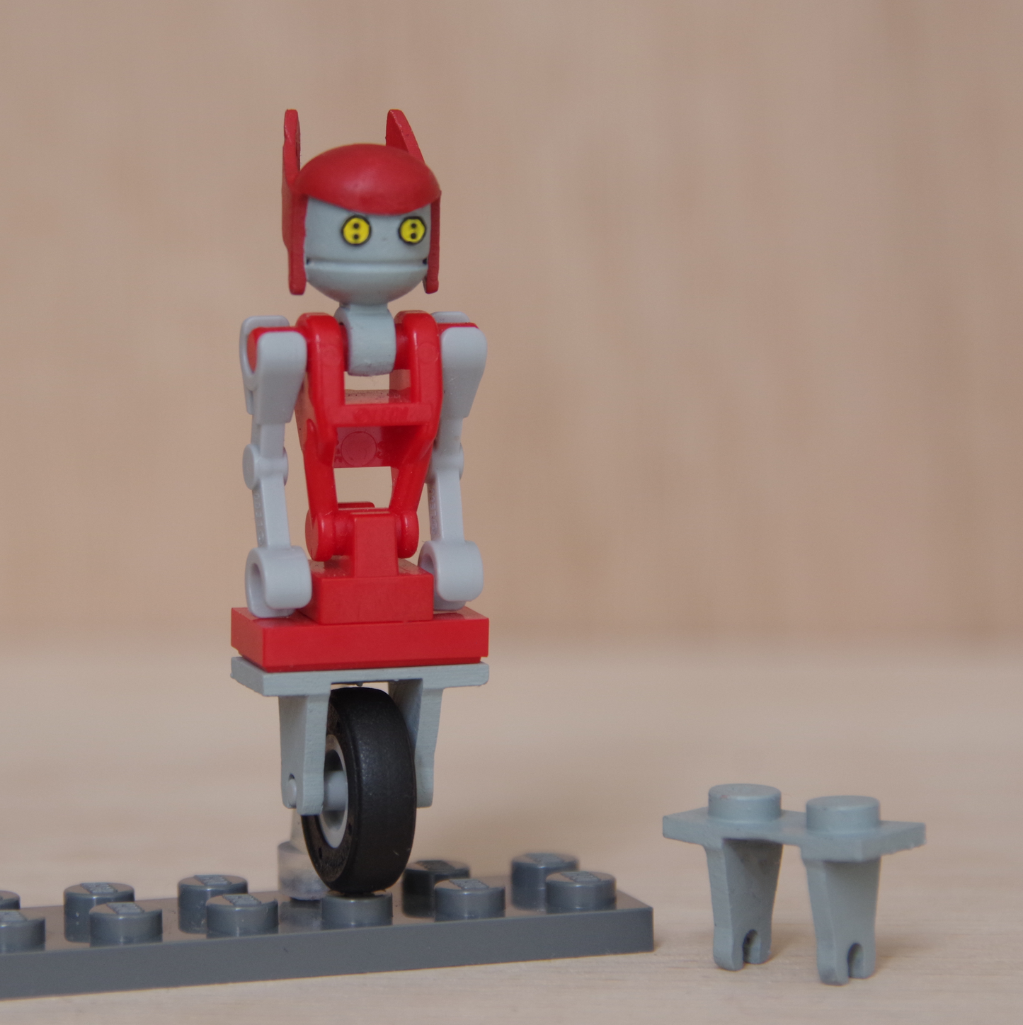 Waitress Droid