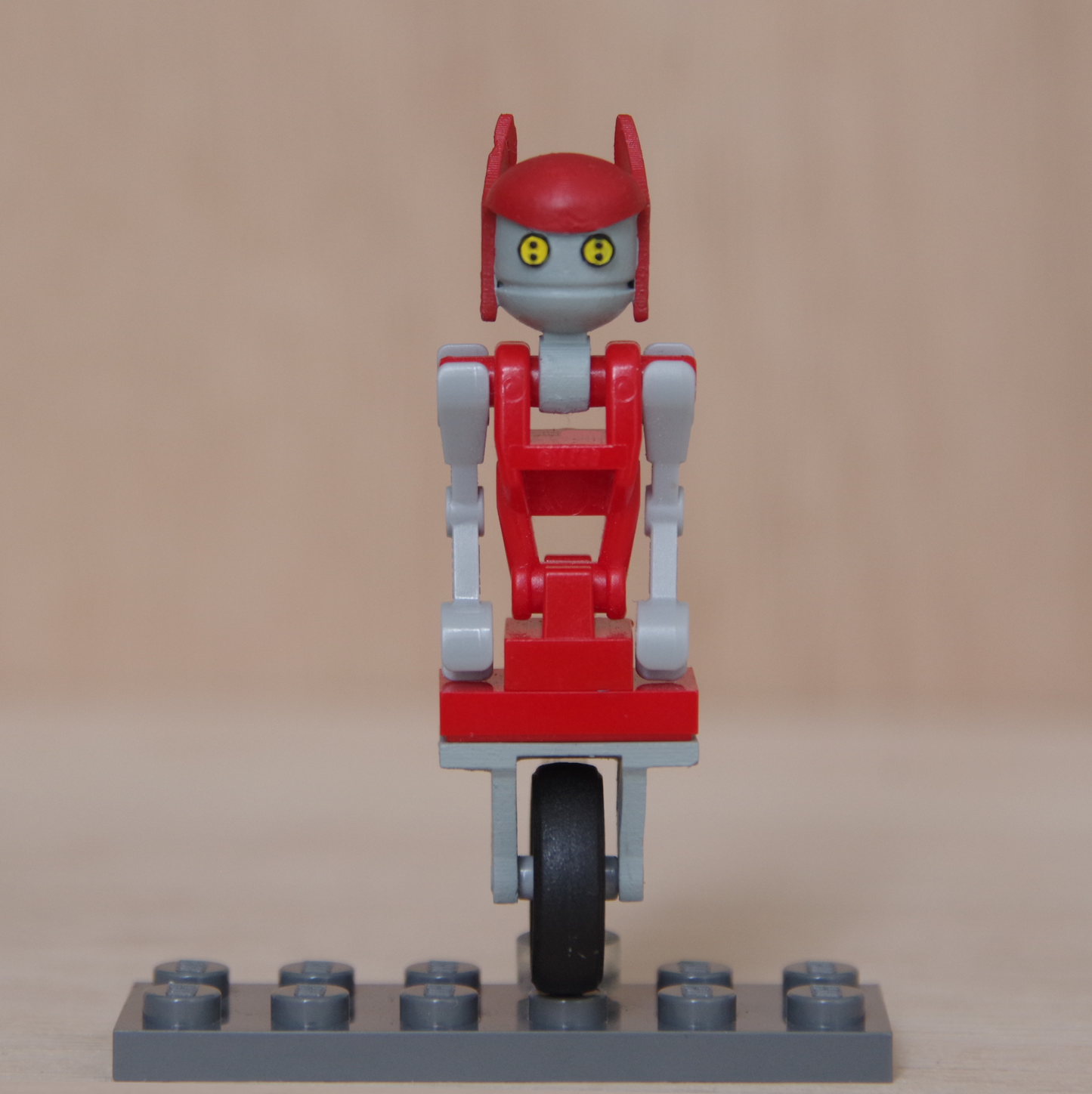 Waitress Droid